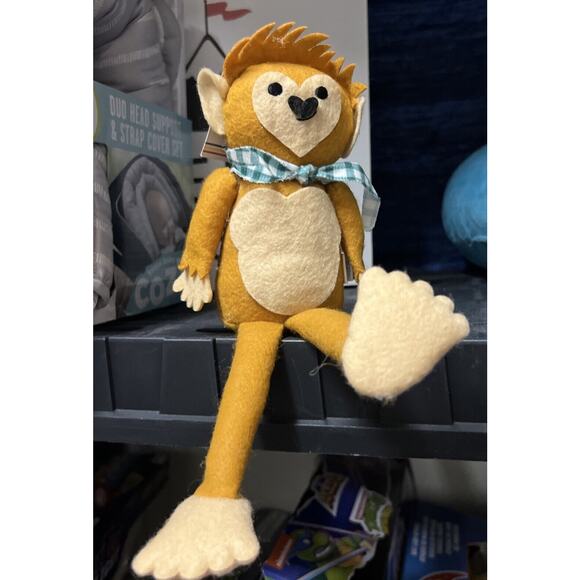 Target Bullseye Playground Woodland Animal Big Foot Sasquatch New - Picture 1 of 3